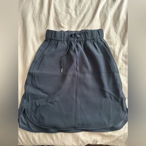 Lululemon On the Fly Skirt Size 4